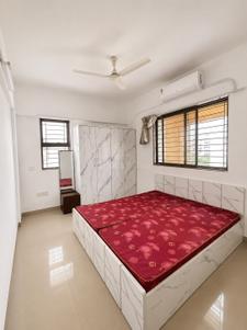 Bedroom Image of 1600 Sq.ft 3 BHK Apartment / Flat for sale in Magarpatta Jasminium, Magarpatta City Pune for Rs. 22000000