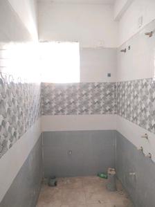Common Bathroom Image of 951 Sq.ft 2 BHK Apartment / Flat for sale in Fern Nest, Electronic City Phase 2 Bengaluru for Rs. 4605000