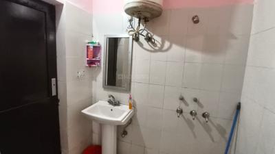 Bathroom Image of 720 Sq.ft 1 BHK Independent House for sale in Sector 52 Gurgaon for Rs. 8500000