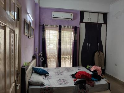 Bedroom Image of 1450 Sq.ft 3 BHK Villa for sale in Paramount Golfforeste Villas, Surajpur Greater Noida for Rs. 15000000