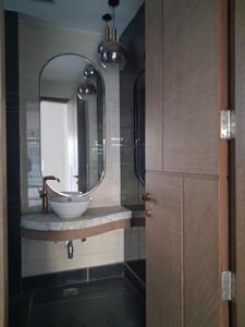 Common Bathroom Image of 5475 Sq.ft 5 BHK Apartment / Flat for sale in County 107, Sector 107 Noida for Rs. 158000000