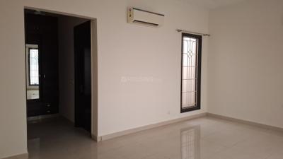 Bedroom Image of 9000 Sq.ft 3.5 BHK Builder Floor for rent in Ansal Esencia, Sector 67 Gurgaon for Rs. 75000