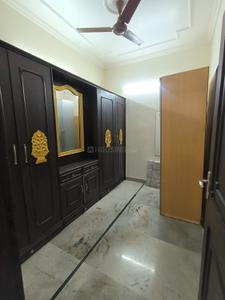 Bedroom Image of 3500 Sq.ft 3.5 BHK Independent House for rent in Sector 40 Noida for Rs. 125000