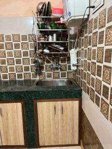 Kitchen Image of 400 Sq.ft 1 BHK Apartment / Flat for rent in Mehli Shimla for Rs. 13000