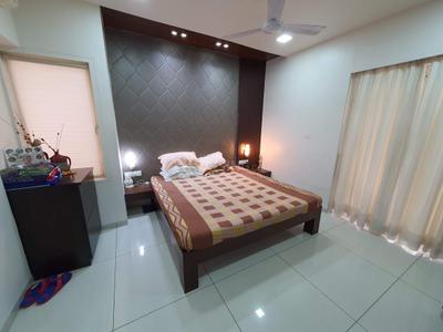 Bedroom Image of 1020 Sq.ft 2 BHK Apartment / Flat for rent in Karelibagh Vadodara for Rs. 27000