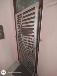 Bedroom Image of 1000 Sq.ft 2 BHK Builder Floor for rent in Sector 4 Rohini New Delhi for Rs. 38000