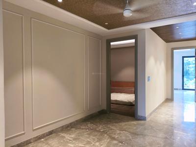 Living Room Image of 2100 Sq.ft 3 BHK Apartment / Flat for sale in CGHS Shree Kripaluji Apartment, Sector 52 Gurgaon for Rs. 28000000