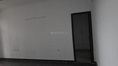 Bedroom Image of 2250 Sq.ft 4 BHK Apartment / Flat for rent in Gardenia Glory, Sector 46 Noida for Rs. 55000
