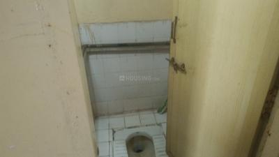 Bathroom Image of 1500 Sq.ft 1 BHK Apartment / Flat for rent in Maharashtra Co-Operative Housing Society, Yerawada Pune for Rs. 20000