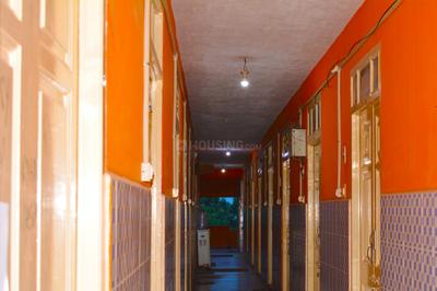 Balcony Image of Srikailashmenshostel  in Choolaimedu, Chennai
