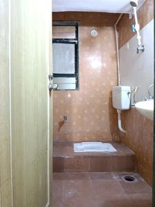 Common Bathroom Image of 761 Sq.ft 2 BHK Apartment / Flat for sale in Haware Citi, Kasarvadavali Thane for Rs. 6500000