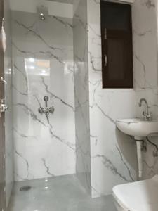 Common Bathroom Image of 980 Sq.ft 2 BHK Apartment / Flat for sale in Krishna Elite Homes, Noida Extension Greater Noida for Rs. 4004680