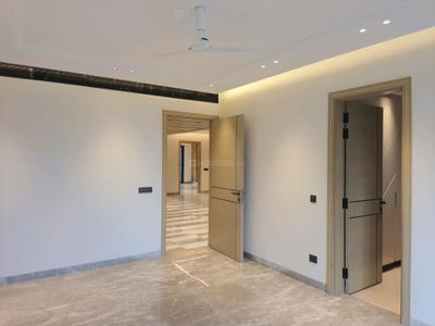 Bedroom Image of 3610 Sq.ft 4 BHK Builder Floor for sale in DLF Phase 1 Gurgaon for Rs. 77100000