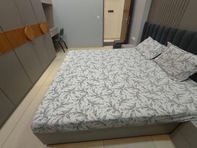 Bedroom Image of 2941 Sq.ft 4 BHK Apartment / Flat for sale in Addor Cloud 9, Ambawadi Ahmedabad for Rs. 32500000