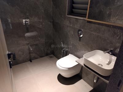 Bathroom Image of 2313 Sq.ft 3 BHK Apartment / Flat for sale in Madhav Skyview, Raysan Gandhinagar for Rs. 10300000