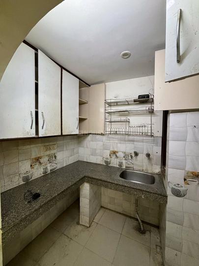 sultanpur verify office main market Kitchen 1