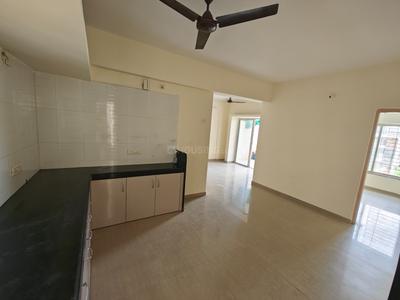 Kitchen Image of 950 Sq.ft 2 BHK Apartment / Flat for rent in Mantri Waterfront I, Jule Solapur for Rs. 17500