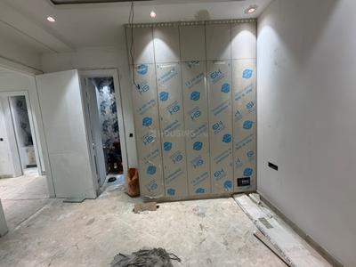 Bedroom Image of 2077 Sq.ft 3 BHK Builder Floor for sale in Model Town New Delhi for Rs. 36000000