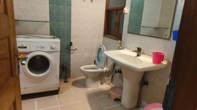 Image of 1800 Sq.ft 3 BHK Builder Floor for rent in Sector 41, Noida for Rs. 41000