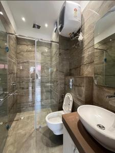 Bathroom Image of 2500 Sq.ft 4 BHK Builder Floor for sale in Vasant Kunj New Delhi for Rs. 21100000