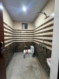 Bathroom Image of 980 Sq.ft 3 BHK Apartment / Flat for sale in Govindpuram Ghaziabad for Rs. 3550000