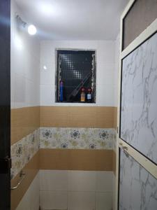 Common Bathroom Image of 700 Sq.ft 1 BHK Apartment / Flat for rent in Terraform Iris, Kasarvadavali Thane for Rs. 16300