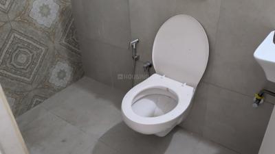 Bathroom Image of 717 Sq.ft 1 BHK Apartment / Flat for rent in Zaveri Palash Homes, Sarkhej Ahmedabad for Rs. 25000