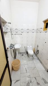 Bathroom Image of 900 Sq.ft 1 BHK Builder Floor for rent in Subhash Nagar Jalandhar for Rs. 7500