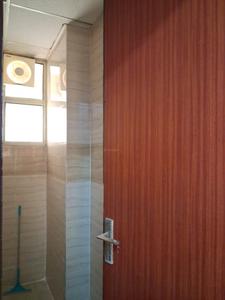 Common Bathroom Image of 1082 Sq.ft 2 BHK Apartment / Flat for sale in Supertech Ecociti, Sector 137 Noida for Rs. 10800000