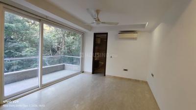 Bedroom Image of 4500 Sq.ft 2 BHK Independent House for sale in New Friends Colony New Delhi for Rs. 350000000