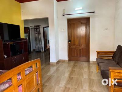 Study Room Image of Eva Home Stay Ladies PG &amp; Hostel in Nanmangalam, Chennai