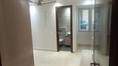 Bedroom Image of 1450 Sq.ft 3 BHK Builder Floor for sale in Pitampura New Delhi for Rs. 21000000