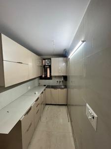 Kitchen Image of 720 Sq.ft 2 BHK Builder Floor for sale in Shalimar Bagh New Delhi for Rs. 10300000