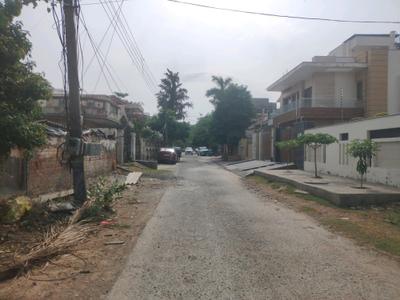 Image of 400 Sq.ft Residential Plot / Land for sale in Sector 21C, Faridabad for Rs. 77500000