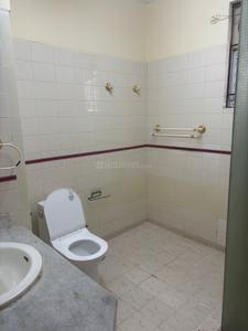 Bathroom Image of 1400 Sq.ft 2 BHK Apartment / Flat for rent in Atria Villa, Palace Guttahalli Bengaluru for Rs. 50000