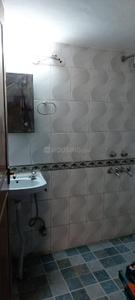 Bathroom Image of 623 Sq.ft 1 BHK Independent House for rent in Chhattarpur New Delhi for Rs. 10500