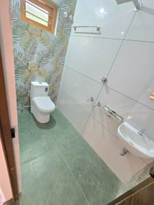Bathroom Image of 1800 Sq.ft 3 BHK Independent House for sale in Kongorppilly Kochi for Rs. 7000000