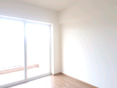 Bedroom Image of 2002 Sq.ft 3 BHK Apartment / Flat for sale in Godrej Meridien, Sector 106 Gurgaon for Rs. 31500000