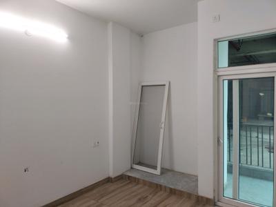 Bedroom Image of 864 Sq.ft 2 BHK Builder Floor for sale in Uniwest Arcade Homes, Sector 102 Noida for Rs. 5616000