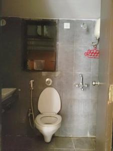 Common Bathroom Image of 469 Sq.ft 1 BHK Apartment / Flat for sale in Acme Alpine, Vasai West Vasai for Rs. 5500000