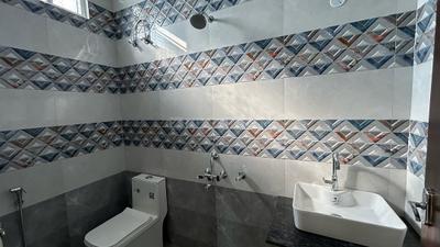 Bathroom Image of 800 Sq.ft 2 BHK Independent House for sale in Maduravoyal Chennai for Rs. 4700000