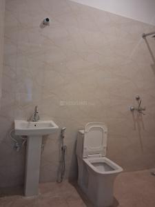 Bathroom Image of 1650 Sq.ft 2.5 BHK Builder Floor for rent in Brahmanwala Dehradun for Rs. 17000