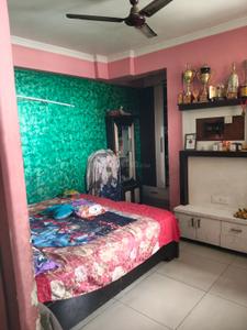 Bedroom Image of 1100 Sq.ft 3 BHK Apartment / Flat for sale in Panchsheel Primrose, Shastri Nagar Ghaziabad for Rs. 6500000