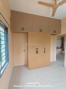 Bedroom Image of 710 Sq.ft 1 BHK Apartment / Flat for rent in Thanisandra Bengaluru for Rs. 20000