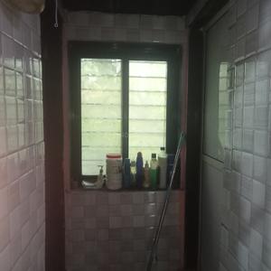 Bathroom Image of 250 Sq.ft 1 RK Independent House for sale in Kasarvadavali Thane for Rs. 750000