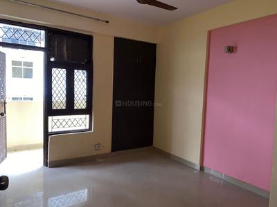 Bedroom Image of 900 Sq.ft 2 BHK Apartment / Flat for sale in Mahagunpuram Ghaziabad for Rs. 6200000