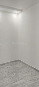 Bedroom Image of 550 Sq.ft 1.5 BHK Builder Floor for rent in Shastri Nagar New Delhi for Rs. 15000