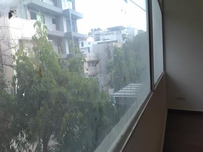 Balcony Image of 1800 Sq.ft 2 BHK Builder Floor for rent in South Extension II New Delhi for Rs. 60000