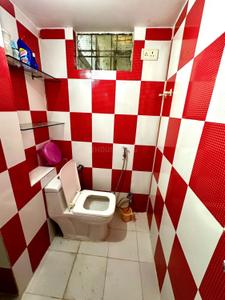 Bathroom Image of 1600 Sq.ft 4 BHK Independent House for rent in Sajjan Nagar Udaipur for Rs. 24000