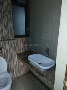 Bathroom Image of 1000 Sq.ft 2 BHK Apartment / Flat for sale in Nahar Chandi Valley Phase I, Powai Mumbai for Rs. 28500000